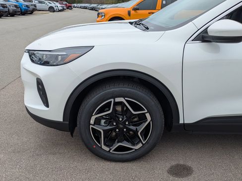 New 2026 Ford Escape Platinum w/ Equipment Group 601A image 11