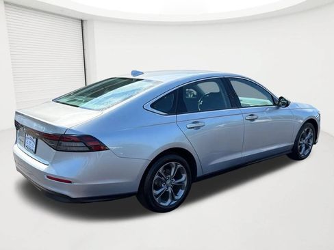 Used 2024 Honda Accord EX image 5