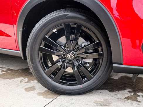 Certified 2026 Honda HR-V Sport image 13