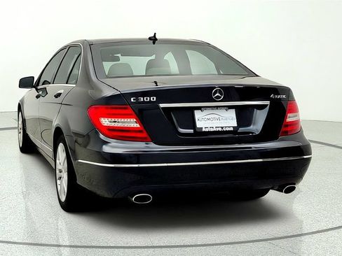Used 2013 Mercedes-Benz C 300 4MATIC Sedan image 6