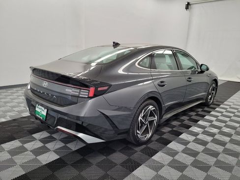 Used 2024 Hyundai Sonata SEL w/ Convenience Package image 9