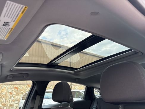 Used 2023 Chevrolet Malibu LT image 20