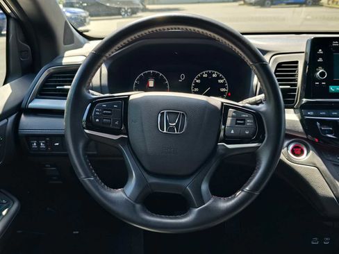 Used 2025 Honda Odyssey Sport-L image 19