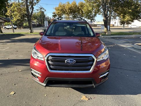 Used 2019 Subaru Ascent Limited w/ Popular Package #3 image 7