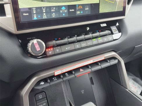 New 2026 Toyota Tundra Limited image 33