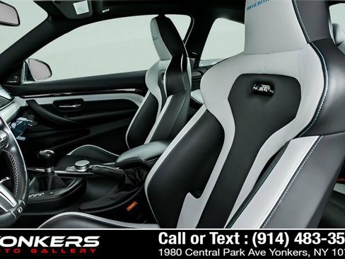 Used 2020 BMW M4 Coupe w/ Competition Package image 9
