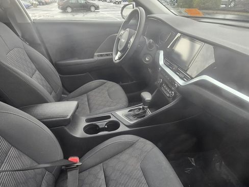 Used 2022 Kia Niro LX image 14