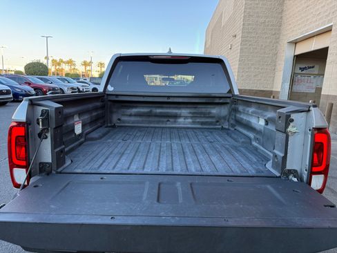 Used 2017 Honda Ridgeline RT image 33