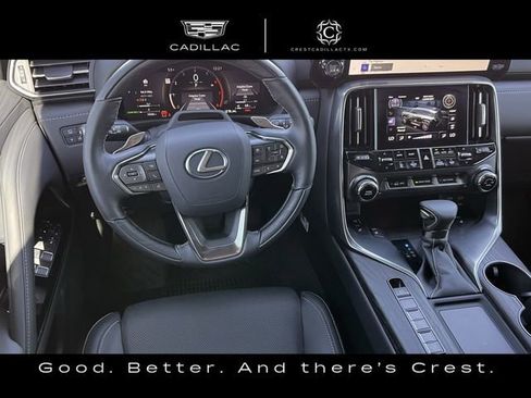Used 2025 Lexus LX 600 4WD w/ Accessory Package (2T) image 7