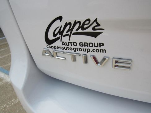 Used 2025 Ford Expedition Active image 53