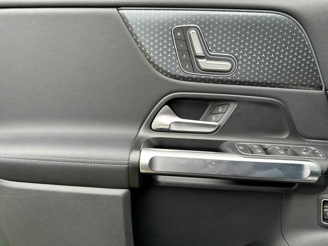 Certified 2024 Mercedes-Benz EQB 250+ image 11