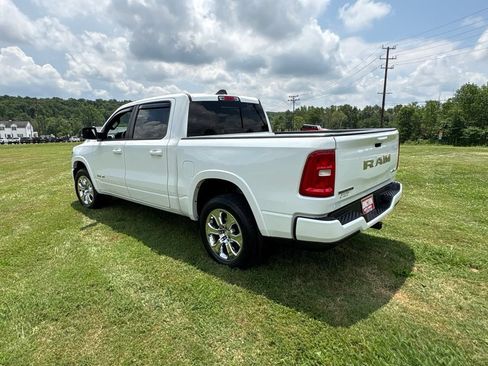 Used 2025 RAM 1500 Big Horn AWD/4WD image 7