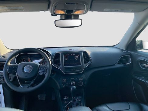 Used 2022 Jeep Cherokee Trailhawk image 22