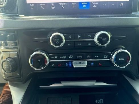 Used 2024 Ford F350 Limited w/ FX4 Off-Road Package AWD/4WD image 22