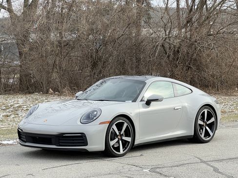 Certified 2024 Porsche 911 Carrera image 1