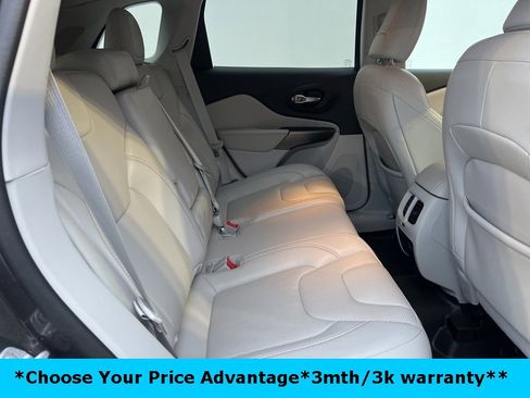 Certified 2021 Jeep Cherokee Latitude Lux w/ Trailer Tow Group image 17