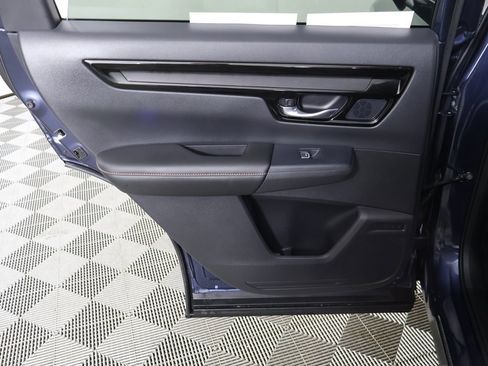 Used 2025 Honda CR-V Sport Touring image 28