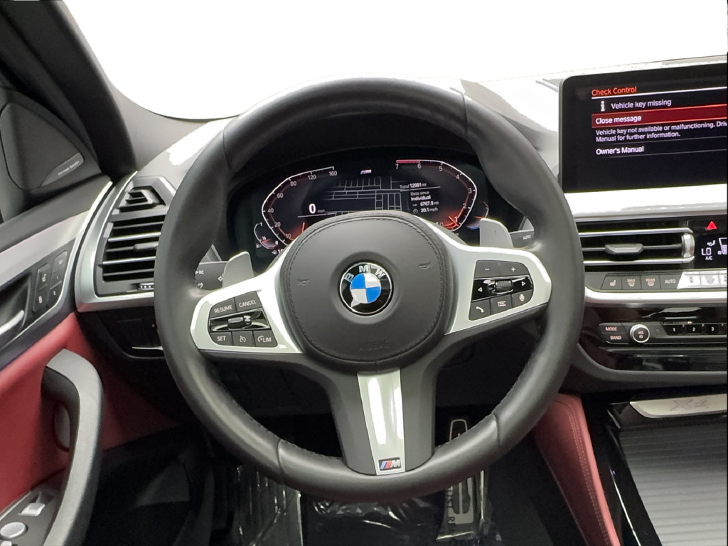 Used 2025 BMW X4 xDrive30i w/ M Sport Package AWD/4WD image 41