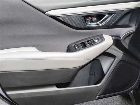 Used 2022 Subaru Outback Premium image 11