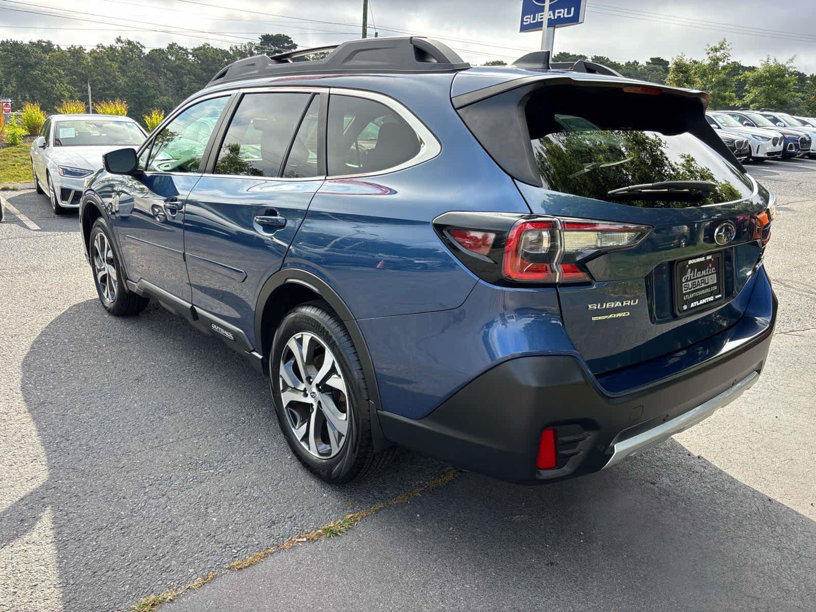 Used 2022 Subaru Outback Limited AWD/4WD image 5