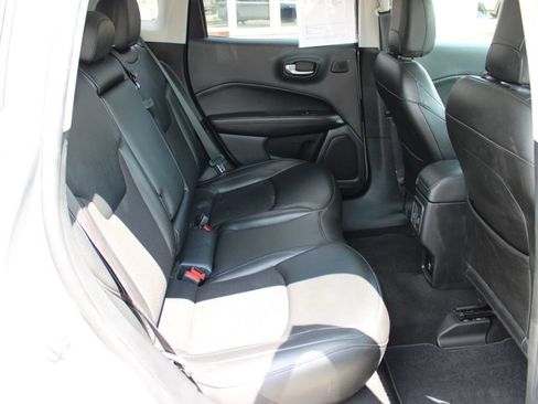 Used 2021 Jeep Compass Latitude w/ Sun and Sound Group AWD/4WD image 42