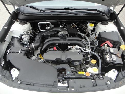 Used 2019 Subaru Outback 2.5i AWD/4WD image 14