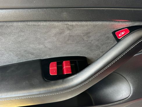 Used 2020 Tesla Model 3 Standard Range Plus RWD image 11