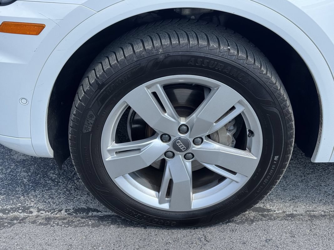Used 2019 Audi Q5 Prestige w/ Prestige Package AWD/4WD image 28