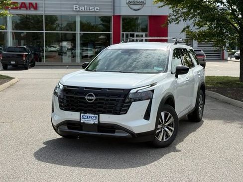 New 2026 Nissan Pathfinder SL AWD/4WD image 9