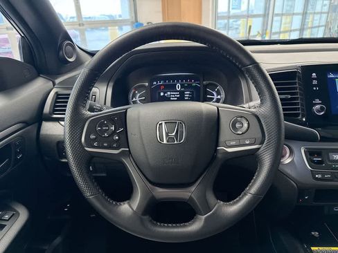 Certified 2024 Honda Passport EX-L image 26