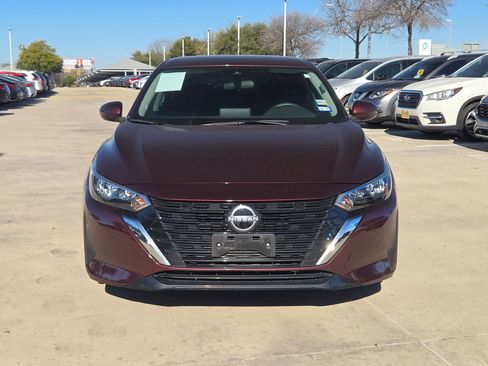 Used 2024 Nissan Sentra SV image 8