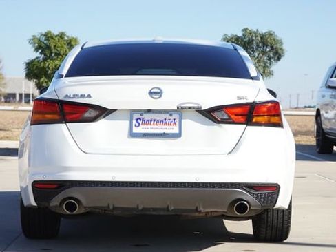 Used 2020 Nissan Altima 2.5 SR image 8