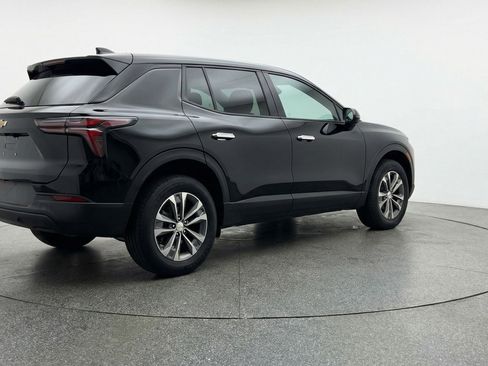 Used 2025 Chevrolet Equinox LT FWD image 9