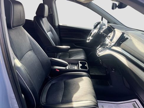 Used 2023 Honda Odyssey Elite image 32
