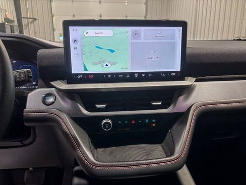 Used 2025 Ford Explorer ST-Line w/ ST-Line Street Pack image 21