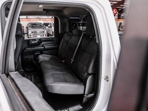 Used 2024 GMC Sierra 3500 Pro w/ Convenience Package image 33