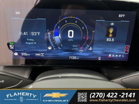Used 2026 Chevrolet Equinox LT AWD/4WD image 26
