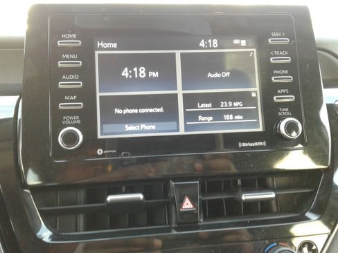 Used 2023 Toyota Camry SE image 17