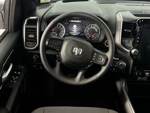 Used 2025 RAM 1500 Lone Star image 15