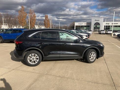 Used 2023 Ford Escape Active w/ Tech Pack #1 image 5