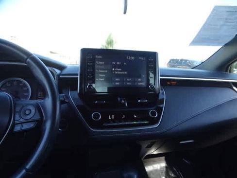 Used 2019 Toyota Corolla SE image 27