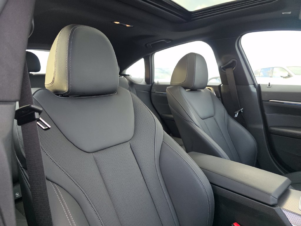 Certified 2024 BMW i4 M50 AWD/4WD image 27