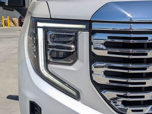 Used 2023 GMC Sierra 1500 Denali w/ Denali Reserve Package image 10