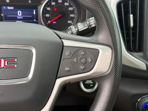 Used 2022 GMC Terrain SLE w/ Driver Convenience Package FWD image 21