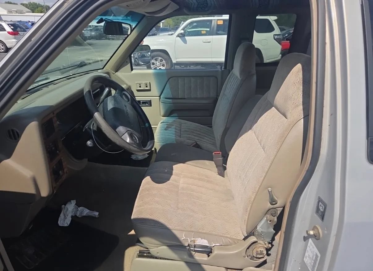 Used 1996 Dodge Dakota Sport RWD image 8