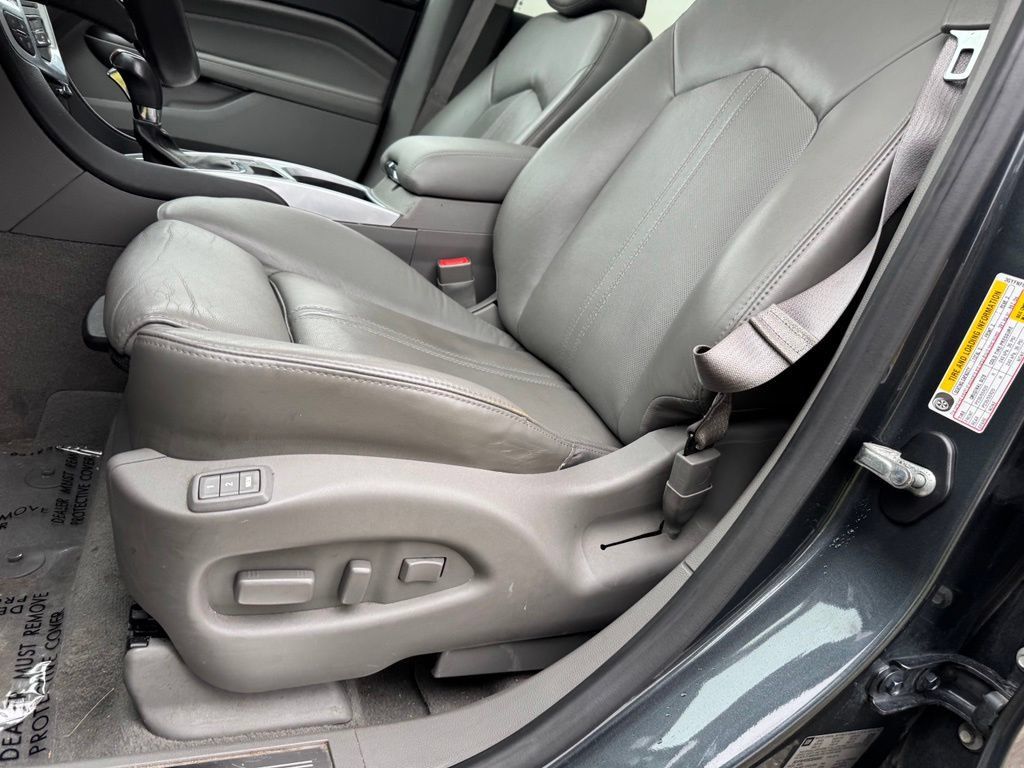 Used 2012 Cadillac SRX Premium AWD/4WD image 4