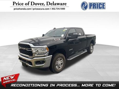 Used 2024 RAM 2500 Big Horn w/ Bed Utility Group AWD/4WD image 1