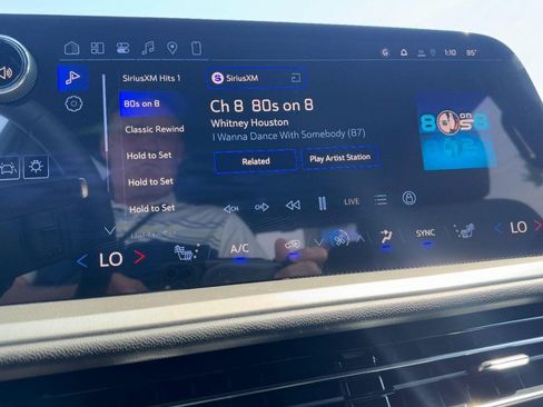 New 2026 Chevrolet Traverse LT w/ Driver Confidence Package image 39