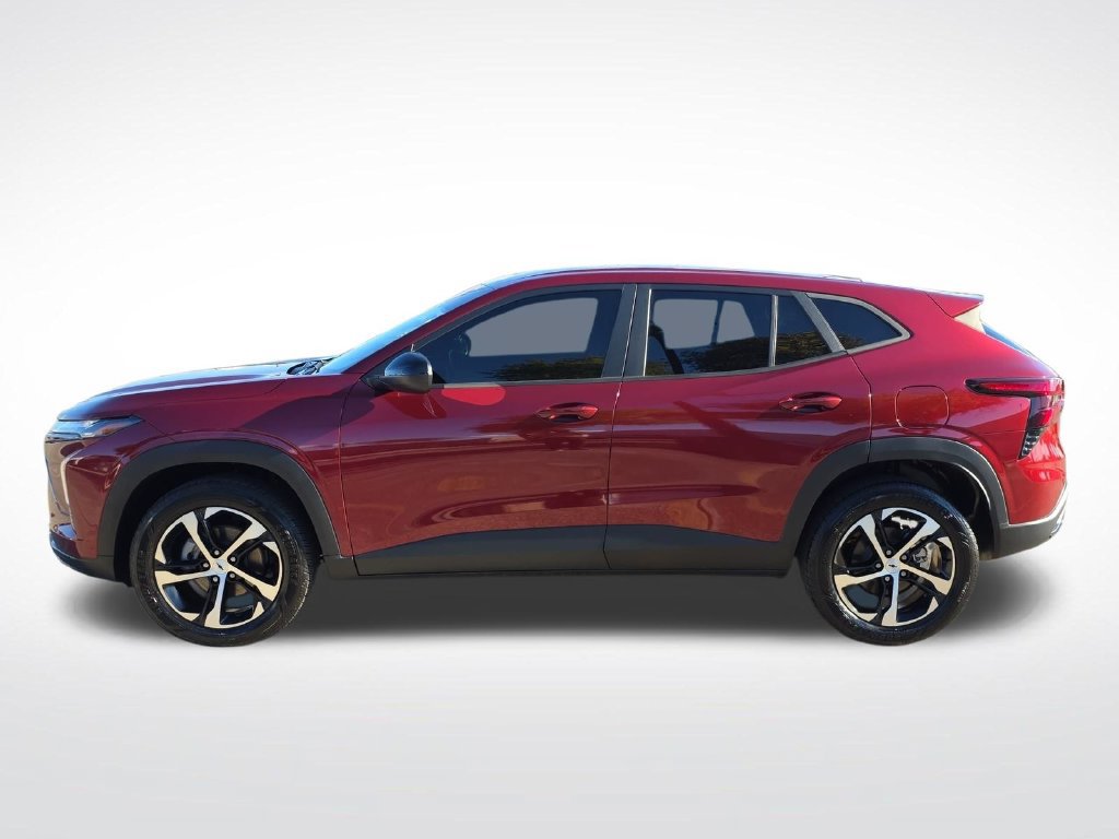 Used 2025 Chevrolet Trax RS w/ Driver Confidence Package FWD image 7