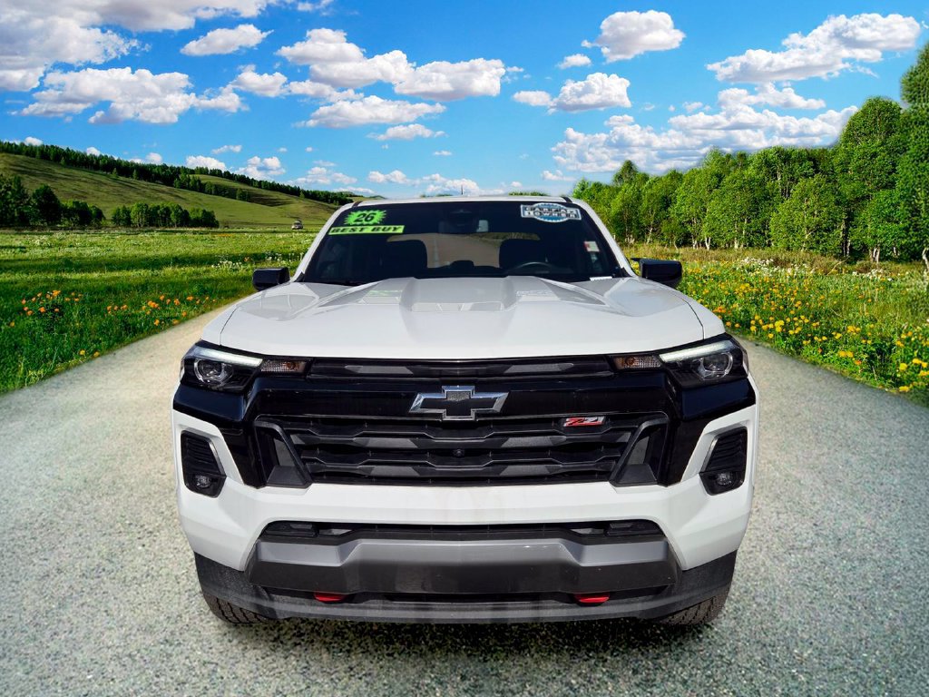 Used 2026 Chevrolet Colorado Z71 w/ Technology Package AWD/4WD image 8